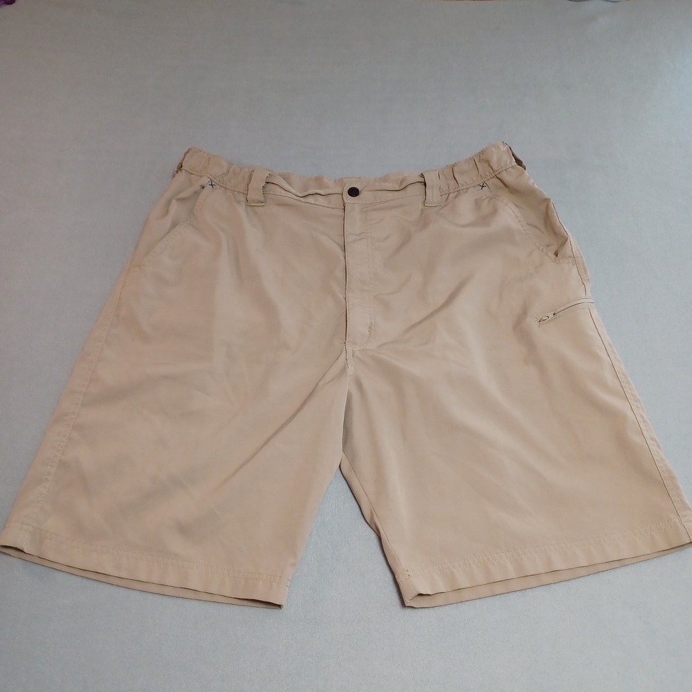 Wrangler Mens Outdoor Utility Shorts Tan Khaki NW926DS Size 40 Hiking Fishing - Picture 1 of 10